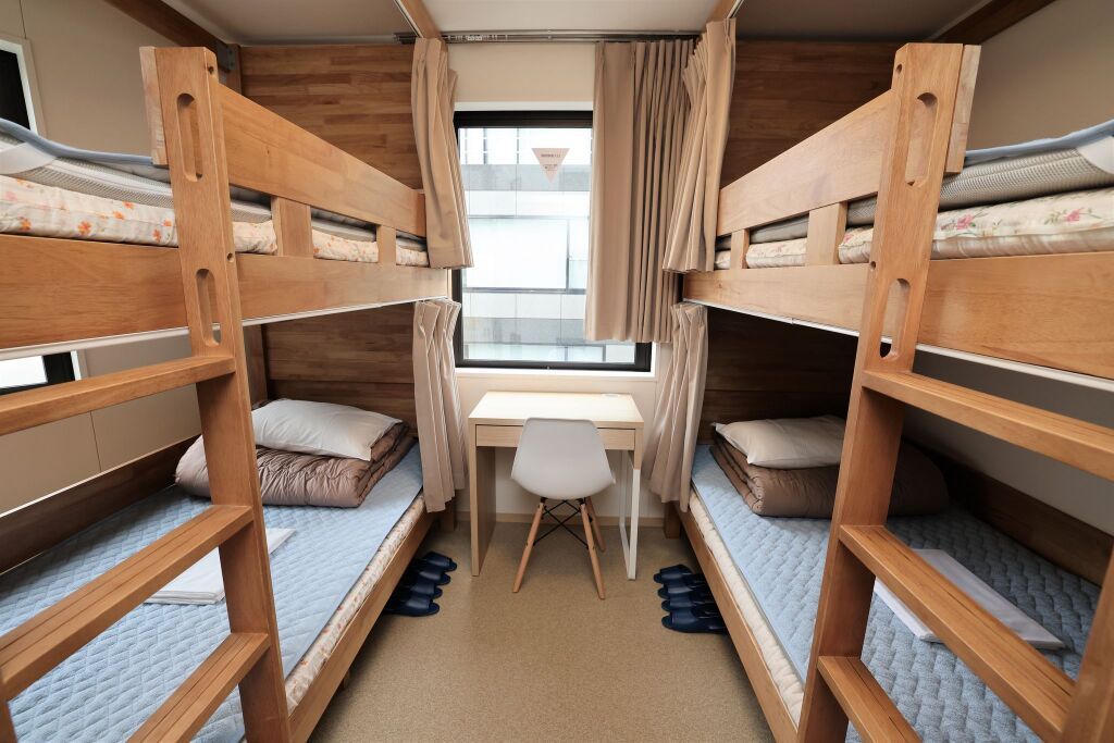hostels in tokyo