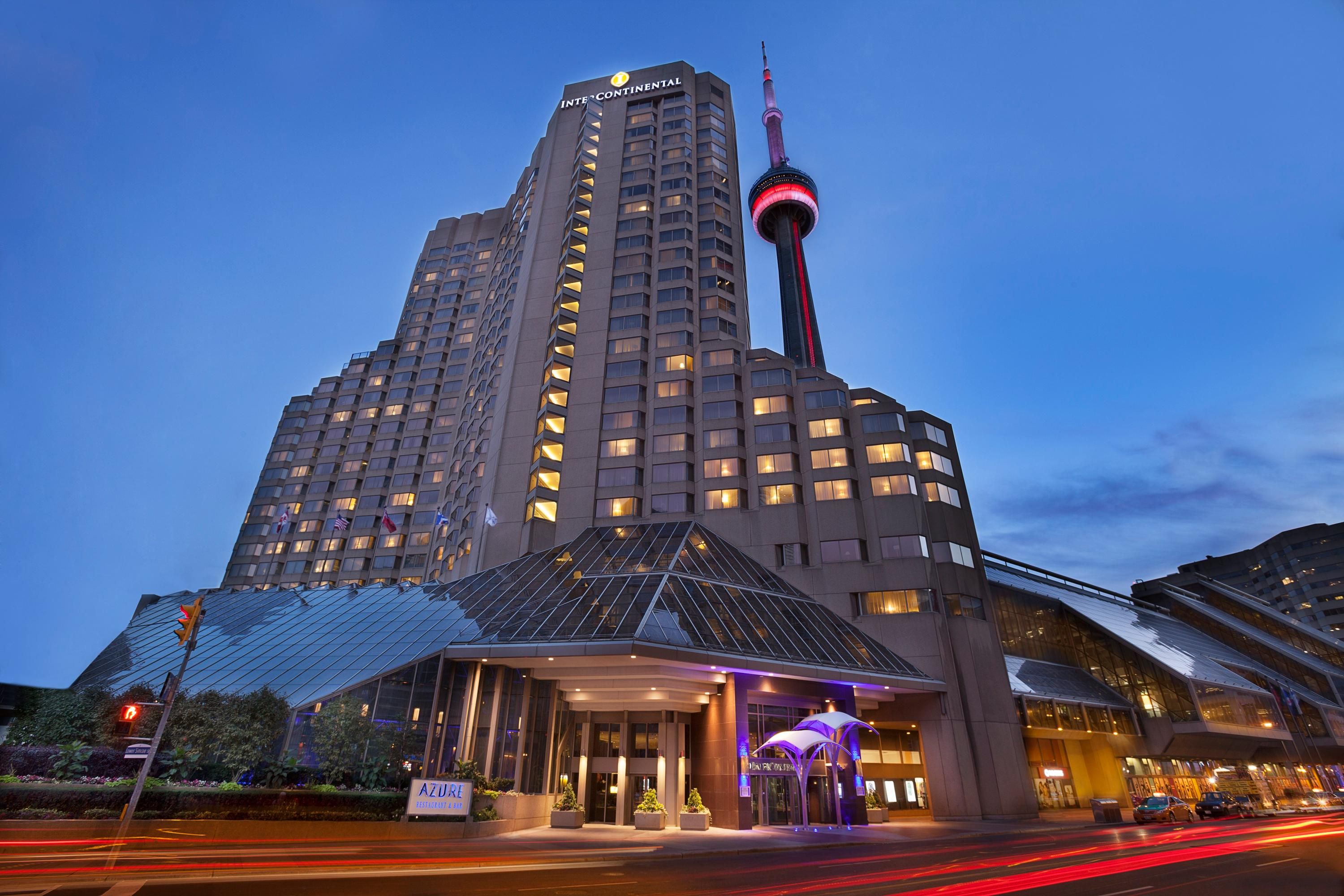 deals on hotels toronto