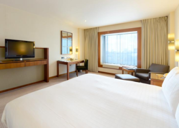 early check in hotels