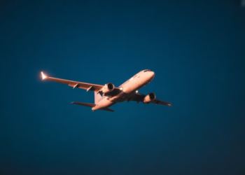 american airlines baggage policy