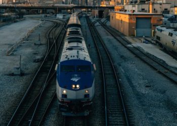 boston to chicago train