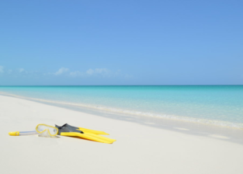 miami to turks and caicos