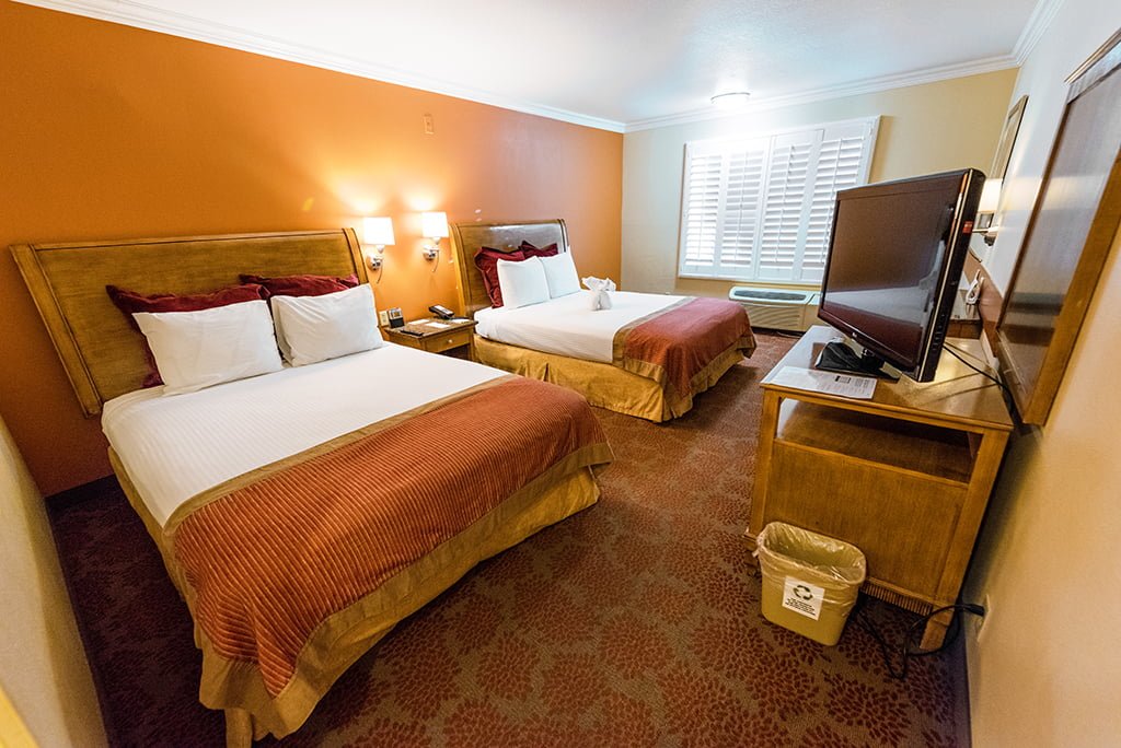 cheap rooms disneyland