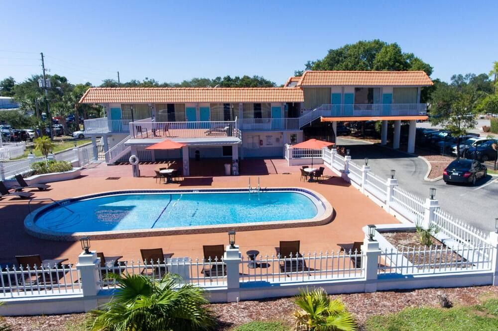 cheap motels in clearwater