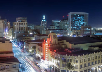 flights to chicago from phoenix