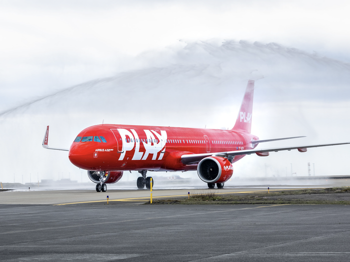 low cost iceland flights