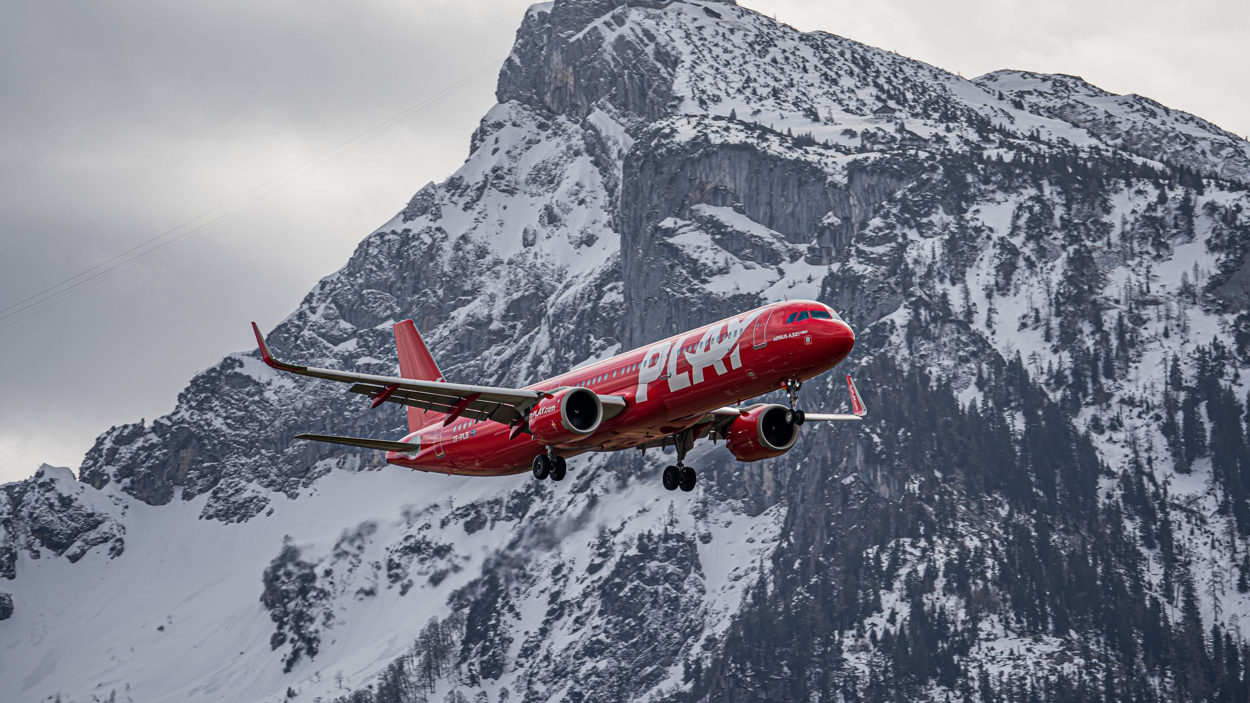 low cost iceland flights