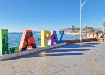 plane tickets to la paz mexico