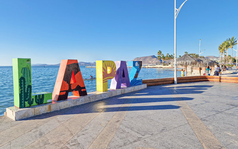 plane tickets to la paz mexico