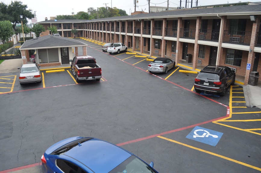 downtown suites dallas-cotton bowl reviews